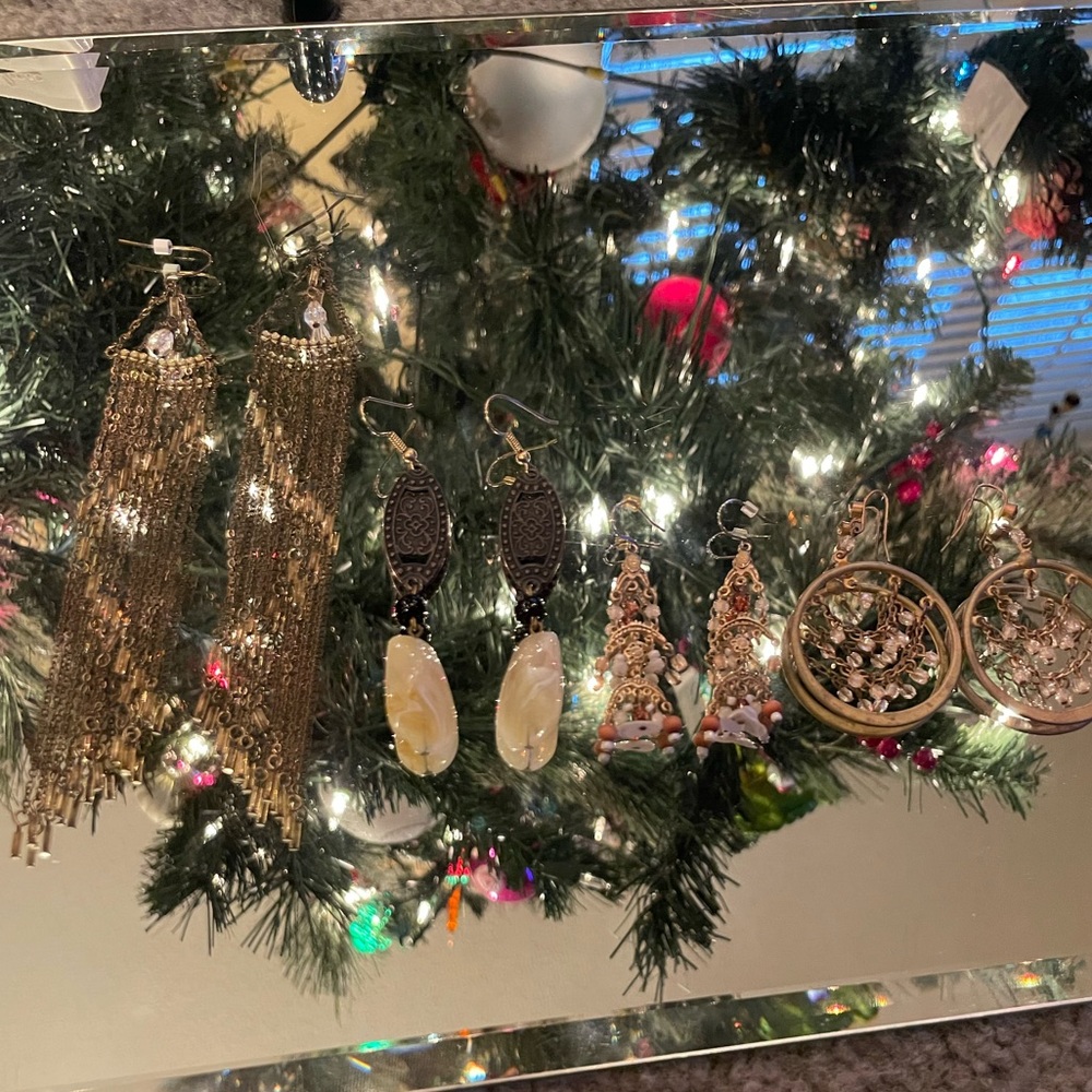 4 pairs of boho earrings